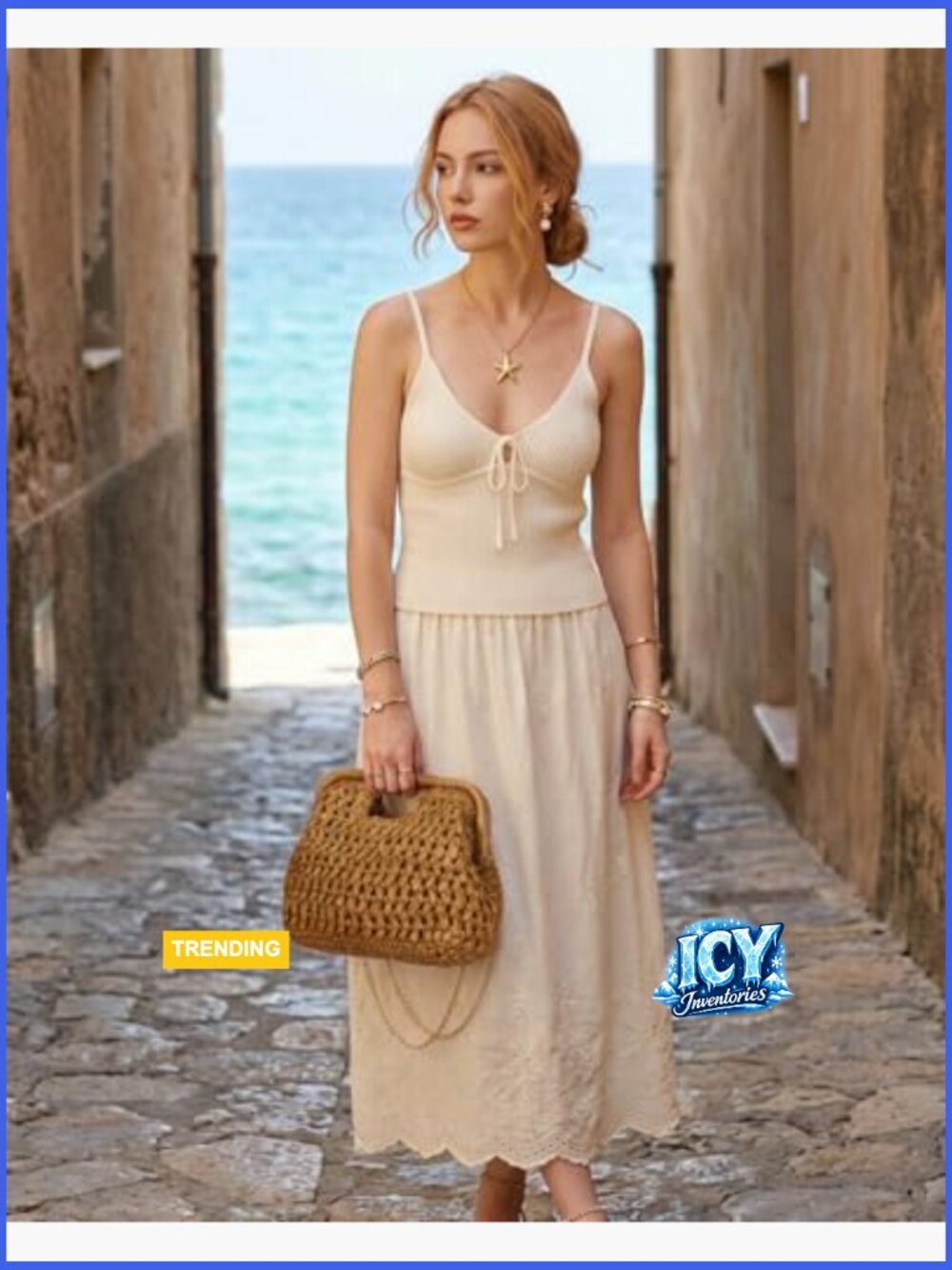 Natural Straw Woven Clutch Purse, Beach Crossbody Bag with Gold Chain - Picture 2 of 7